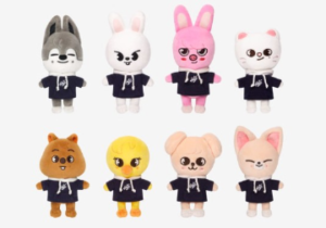 STRAY KIDS - SKZOO Everywhere All Around The World Goods - SKZOO PLUSH MINI Ver.